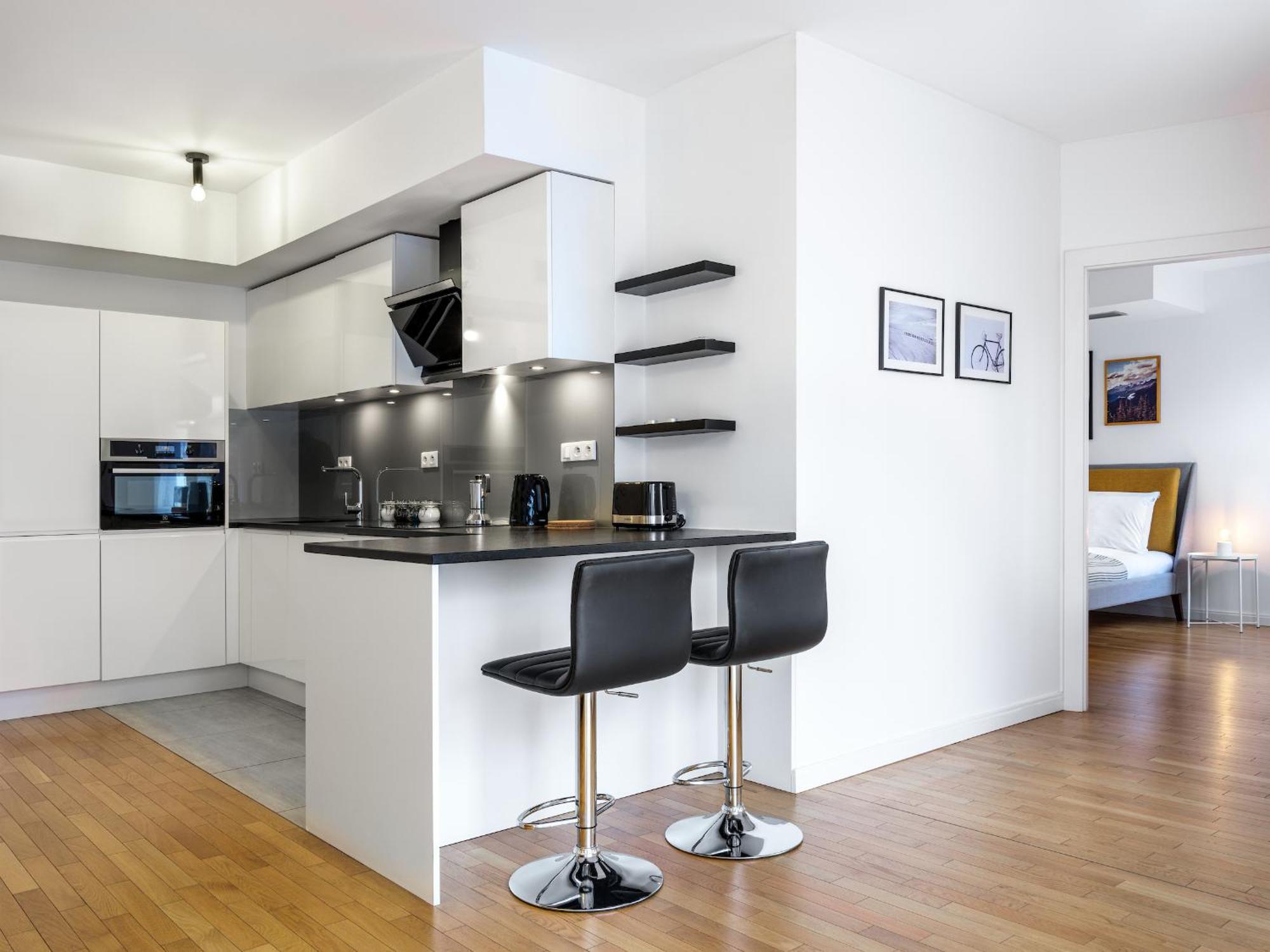 Modern Central Apartment W. Parking By Tyzenhauz كراكوفيا المظهر الخارجي الصورة